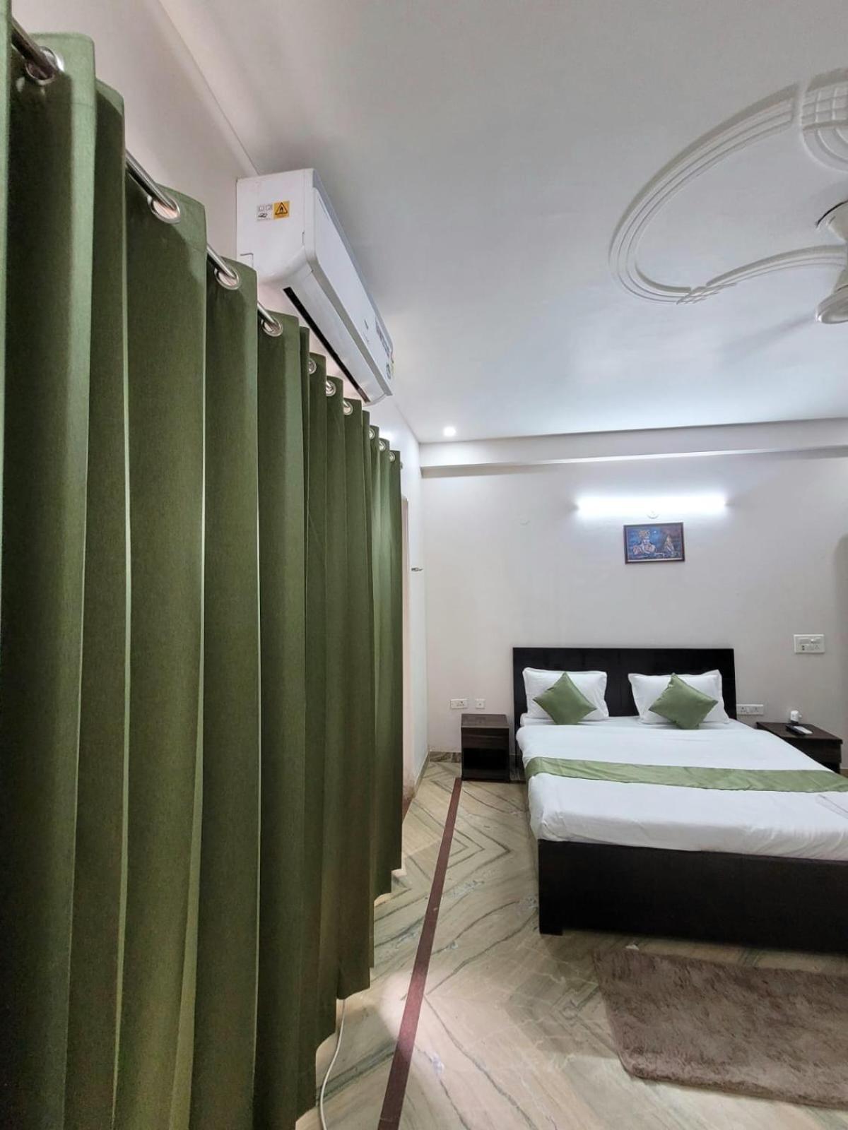 Raj Residency Stay Gurgaon Eksteriør billede